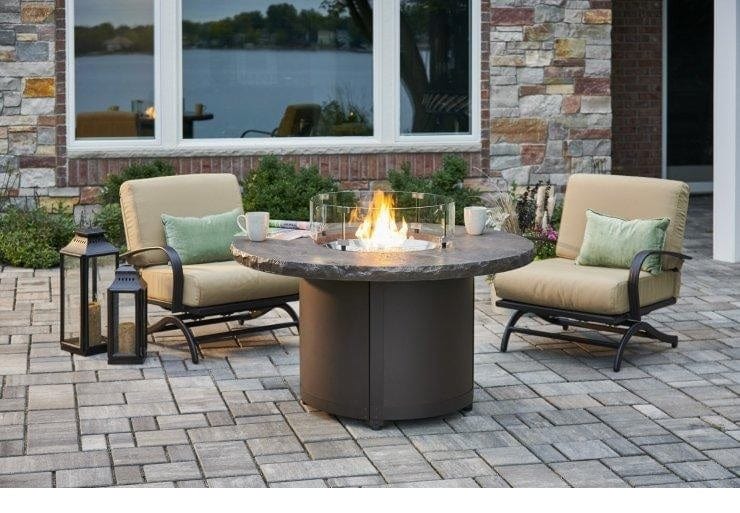 The Outdoor Greatroom Fire Pit Table The Outdoor Greatroom - Marbleized Noche Beacon Round Gas Fire Pit Table - BC-20-MNB